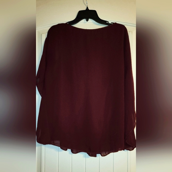 Burgundy Sophie Max short sleeve top - Picture 3 of 3